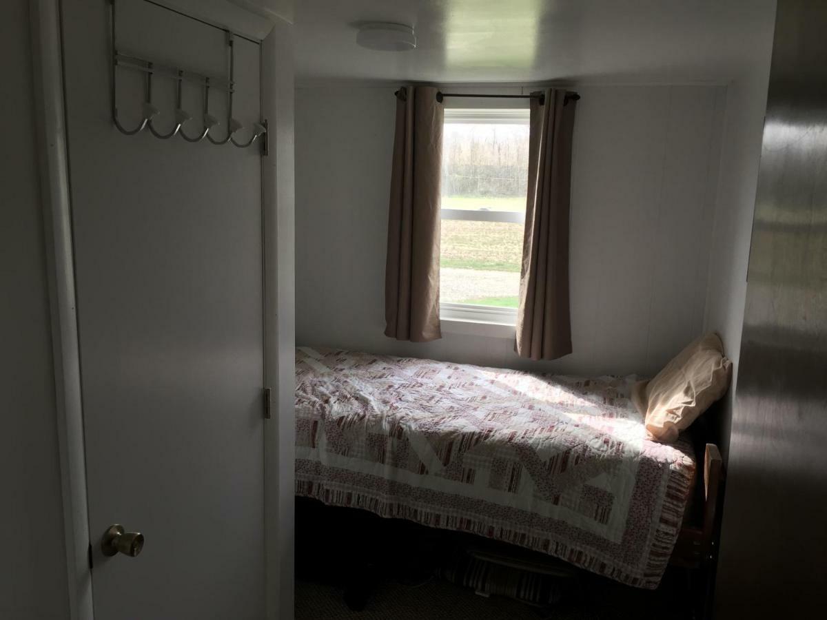 Martin'S River Cabin Dresden ภายนอก รูปภาพ